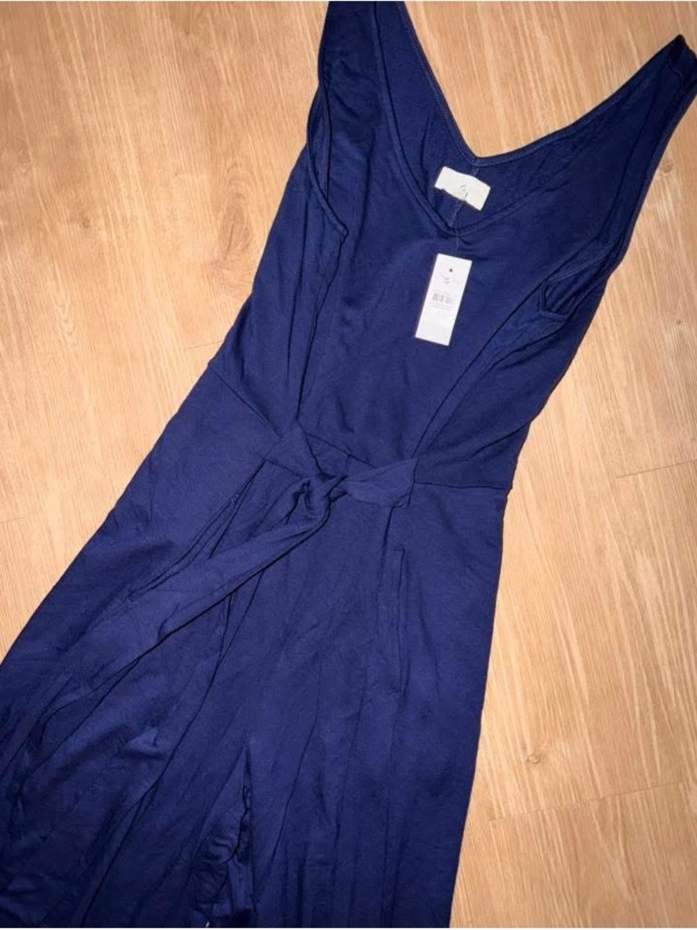 Lou & Grey Signature Softblend Lite Double V Jumpsuit, NWT ($80)! - Picture 3 of 3
